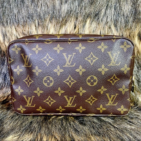 Louis Vuitton Vintage Monogram Canvas Trousse Toilette 23 Cosmetic Bag - Picture 2 of 12